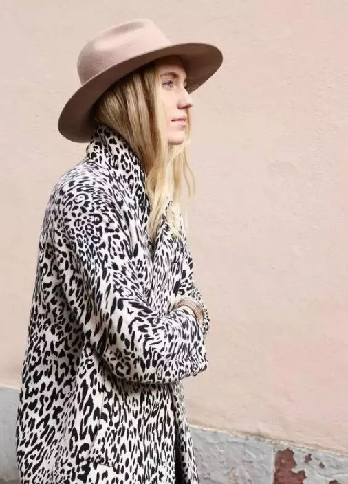 秋冬就得學會帽子搭配 秋冬就得學會帽子搭配