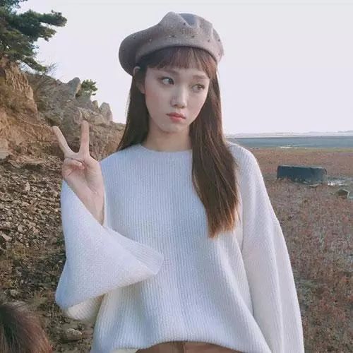  秋冬想凹時(shí)尚造型怎么能沒(méi)有它？