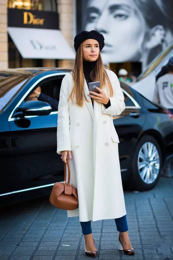  秋冬想凹時(shí)尚造型怎么能沒(méi)有它？