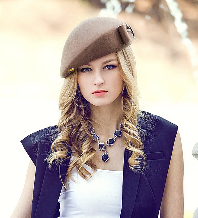 秋冬想凹時(shí)尚造型怎么能沒(méi)有它？