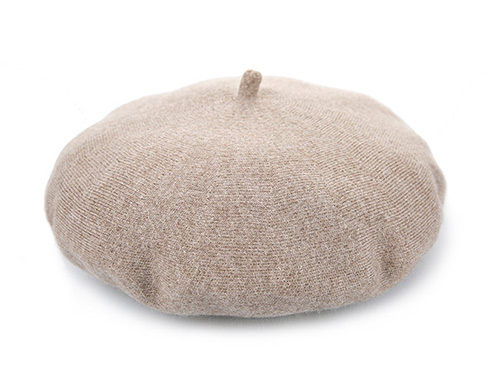 最適合臉大的3款帽子，顯小裝嫩美炸天