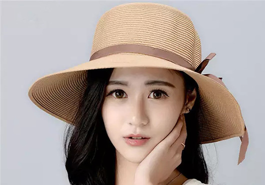 夏日助攻女神出行的高顏值草編防曬帽 夏日助攻女神出行的高顏值草編防曬帽